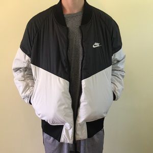 NIKE Men’s Air Force 1 Jacket Reversible